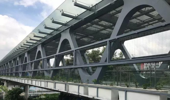北京论管桁架结构工程弯管加工防锈处理的方法